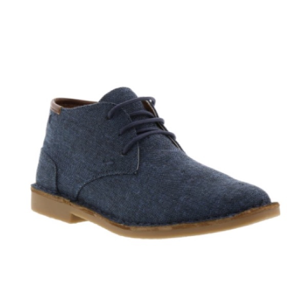Kenneth Cole Chukka boots. Boys 13 m - Picture 1 of 6